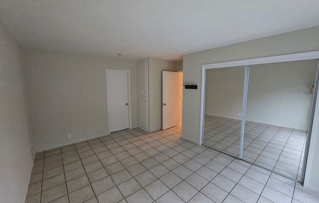 3 beds, 2 baths, 1,300 sqft, $4,295, Unit A