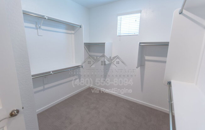 3 beds, 2.5 baths, 2,107 sqft, $2,395, Unit 4
