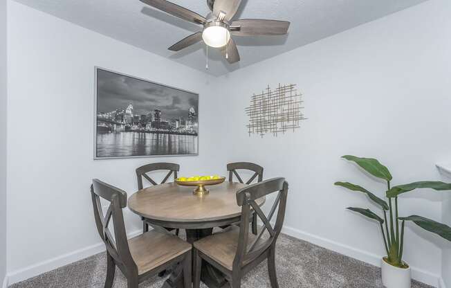 Dining Room at Galbraith Pointe Apartments and Townhomes*, Cincinnati, Ohio