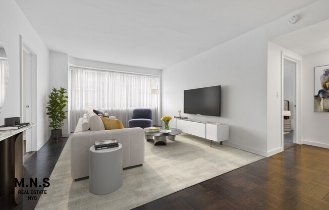 3 beds, 2 baths, $11,010, Unit PHRE