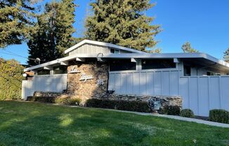 Remodeled Studio Apartment in Mountain View near Tech Companies!