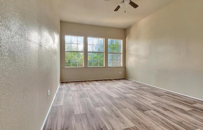 Cute 3 Bedroom 2 Bathroom Home!  Available Now