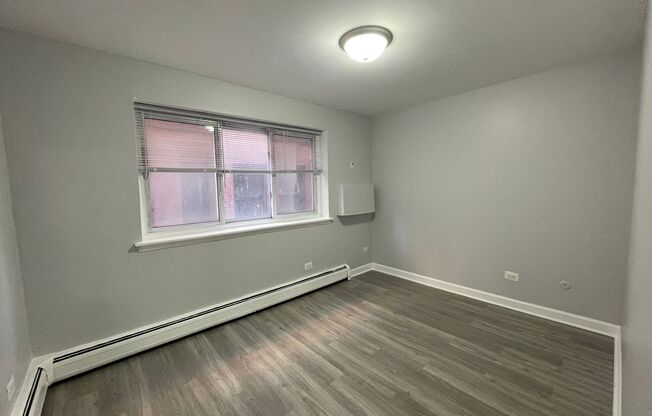 1 bed, 1 bath, 450 sqft, $1,295, Unit 217