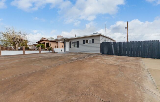 Fully Renovated Home near Water Street District