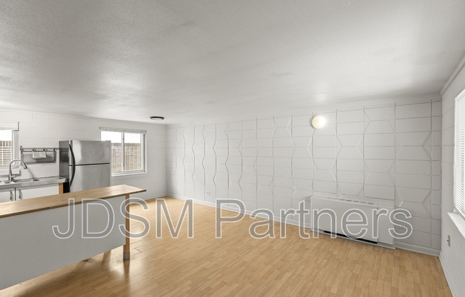 2860 W 32nd Ave., 314