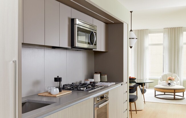 Studio, 1 bath, $4,088, Unit 7K