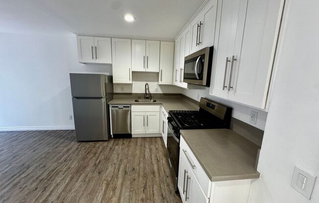 Midvale Los Angeles Apartments LLC
