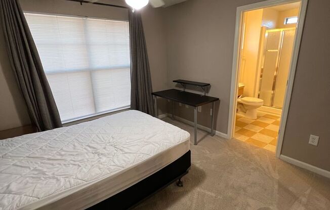 2 beds, 2 baths, $1,700, Unit Unit 1238