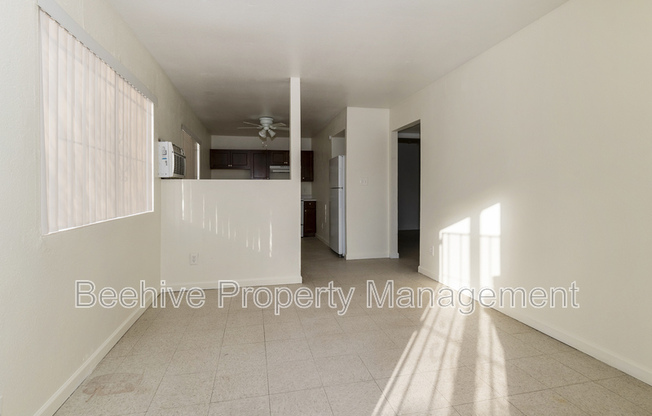 1040 N 28 ST