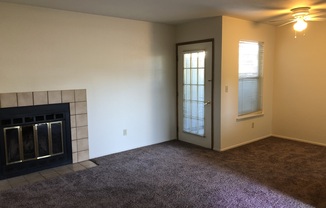 2 beds, 1 bath, 850 sqft, $1,495, Unit 25