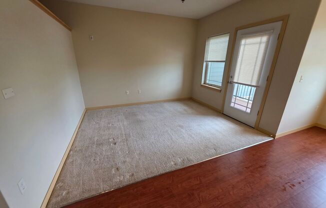 Studio, 1 bath, 612 sqft, $1,075, Unit 308