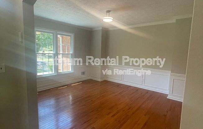 4 beds, 2.5 baths, 2,959 sqft, $2,695
