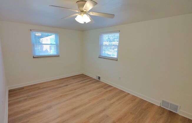 3 beds, 1 bath, $1,495