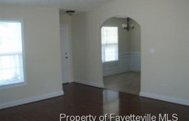 3 beds, 2 baths, $1,750