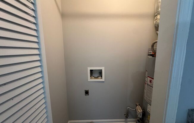 1 bed, 1 bath, 408 sqft, $695, Unit 85