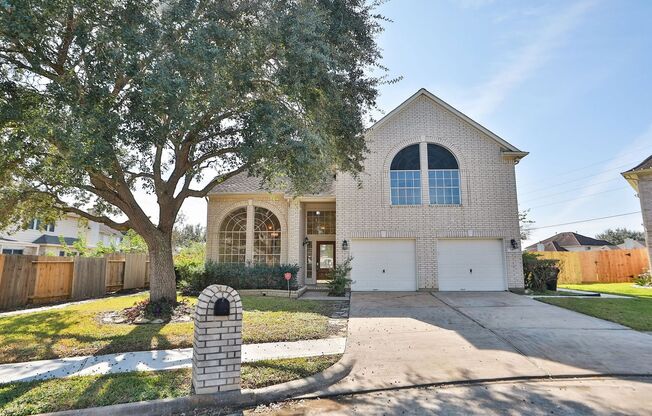 4-Bedroom Home in Fort Bend ISD with Spacious Backyard