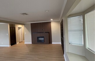 3 beds, 2 baths, 1,500 sqft, $3,950