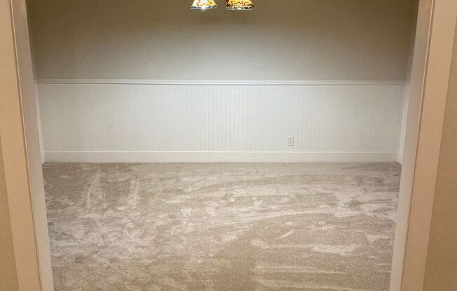 200 W Charnwood