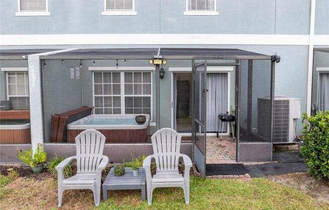 4 beds, 2 baths, 1,400 sqft, $2,500