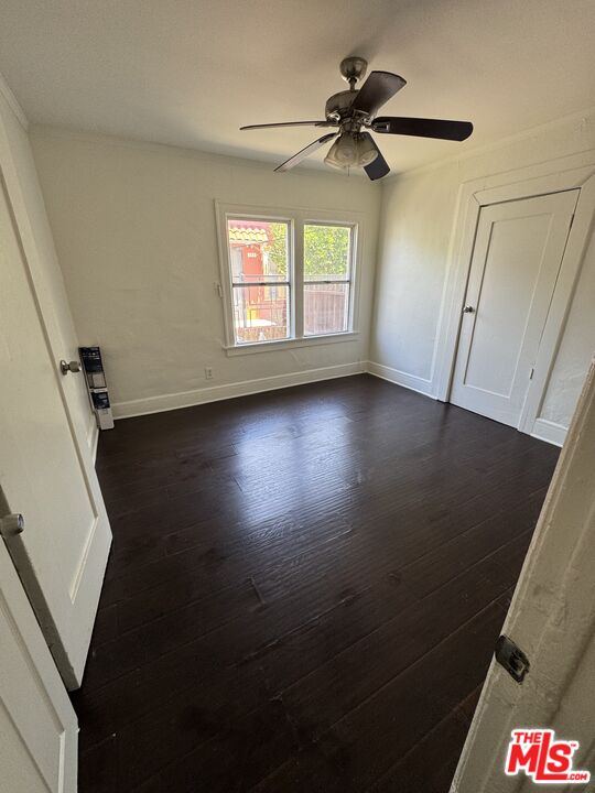 1934 4 AVE