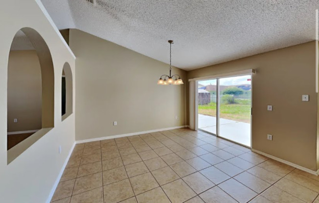1134 MUNSTER CT