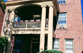 1 bed, 1 bath, $1,250, Unit Apt. 07