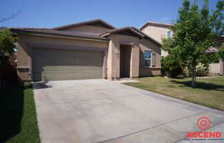Lovely Home in 93313 Area!