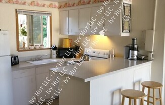 10510 Bridgeport Way SW