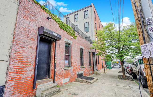 131 IMLAY ST