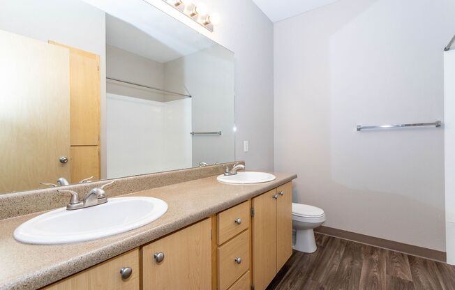 1 bed, 1 bath, 728 sqft, $1,675, Unit D304