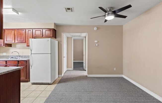 1 bed, 1 bath, $1,200, Unit # 221 C 4
