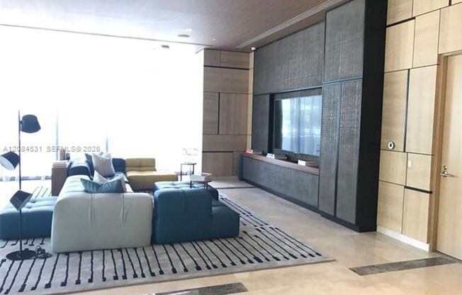 1 bed, 1 bath, $3,200, Unit # 2807