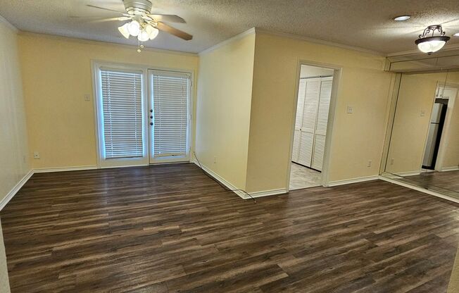 1 bed, 1 bath, $1,395, Unit # 174
