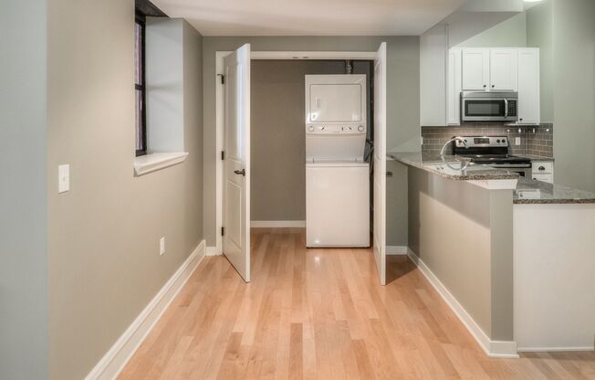 2 beds, 2 baths, 1,156 sqft, $1,445, Unit #701