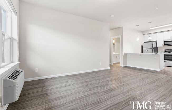 2 beds, 2 baths, 987 sqft, $1,890, Unit H356