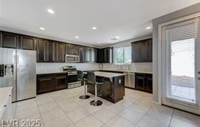 Stunning 3 Bedroom 2.5 baths ready to be called home!
