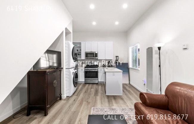 6419 SHANE PL