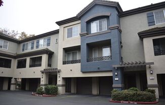 2001 Club Center Dr. #4103