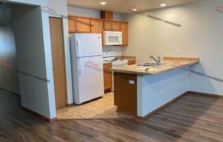 3 beds, 2.5 baths, 1,250 sqft, $1,750, Unit #37