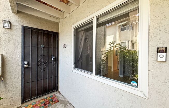 Charming 2BD/2BA Condo in La Mesa W/ A/C, Private Patio, & Community Pool/Spa!