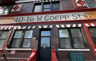 10 W Goepp Street