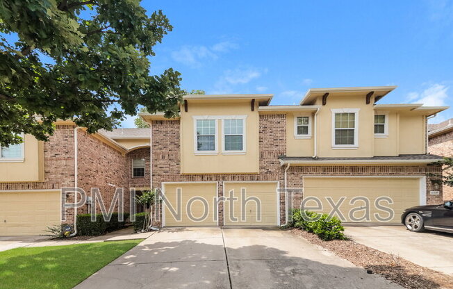 9853 FLEETWOOD DR