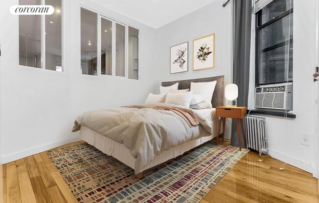 323 E 89 ST