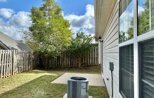 2 beds, 2 baths, $1,795