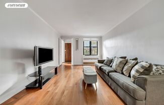 841 E 55 ST