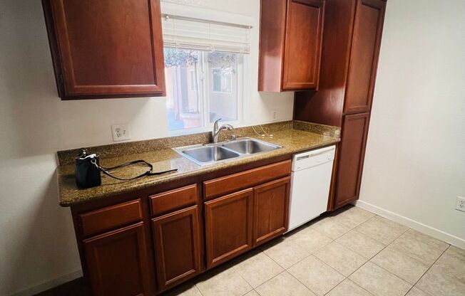 2 bed 2 bath in Rancho Mission Trails