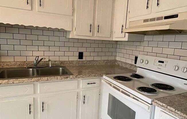 2 Bedroom 1.5 Bath Townhome