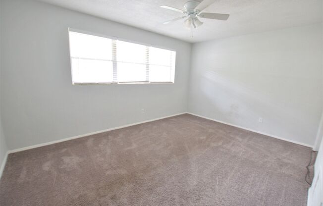 2 beds, 1 bath, 900 sqft, $1,450, Unit 14