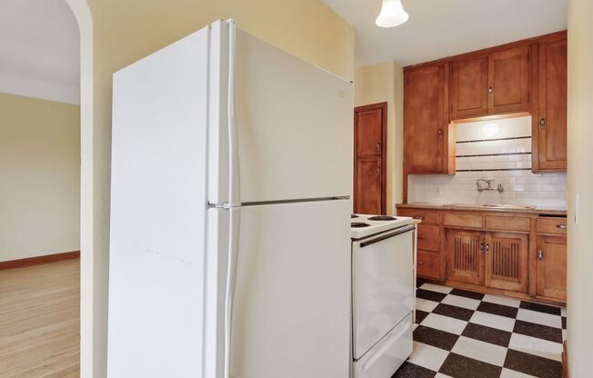 1 bed, 1 bath, $1,150, Unit Unit 2