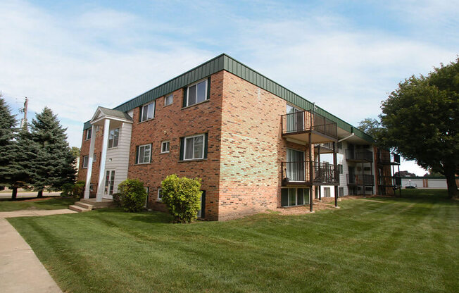 Heritage Manor apartments in rochester mn